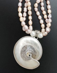 Freshwater-Pearls-with-Mother-of-Pearl-Nautilus-Pendant-445x1024-crop