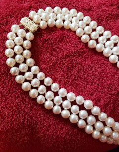 Layered Cultured Pearl Necklace