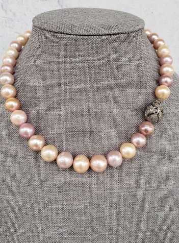 Pearl Necklace with Pavé Diamond Bauble