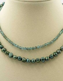 Apatite and Green Pearl Necklace