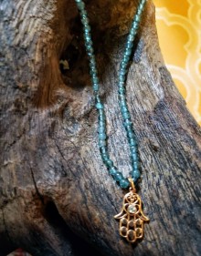 Apatite hamsa 16 inches